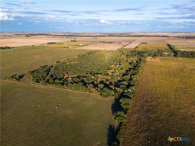 0 CR 325, Louise, TX 77455