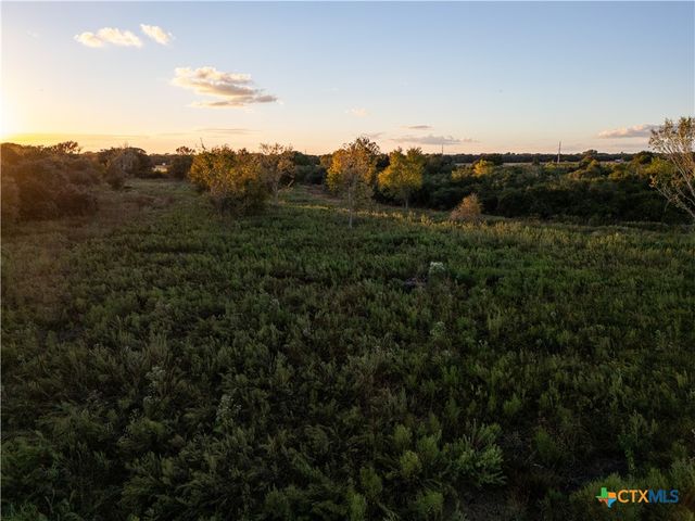 0 CR 325, Louise, TX 77455