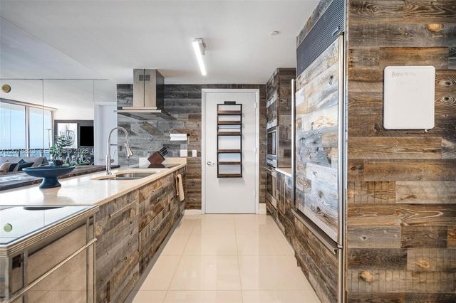 495 Brickell Ave 4911, Miami, FL 33131