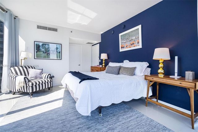 495 Brickell Ave 4911, Miami, FL 33131
