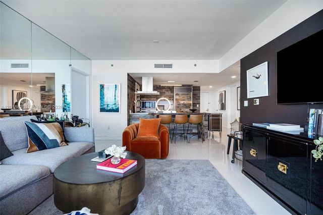 495 Brickell Ave 4911, Miami, FL 33131