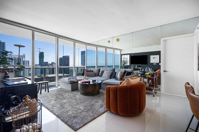 495 Brickell Ave 4911, Miami, FL 33131