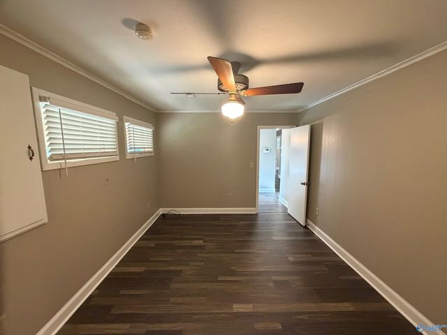 1518 15th Avenue SW, Decatur, AL 35601
