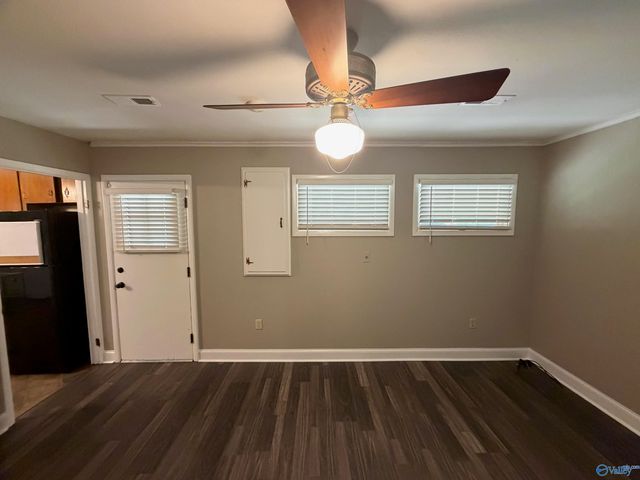 1518 15th Avenue SW, Decatur, AL 35601