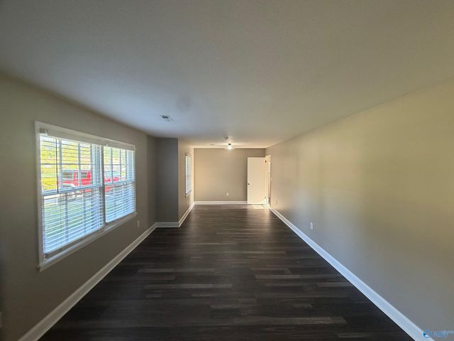 1518 15th Avenue SW, Decatur, AL 35601