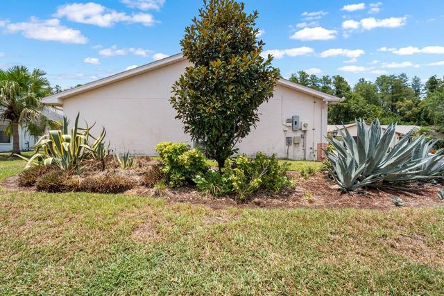 1760 ATRIUM DRIVE, Sun City Center, FL 33573