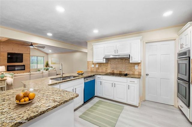 234 Shadow Lake SW Drive, Lilburn, GA 30047