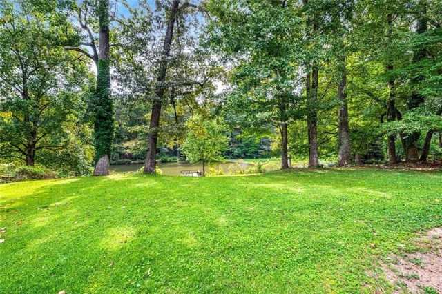 234 Shadow Lake SW Drive, Lilburn, GA 30047