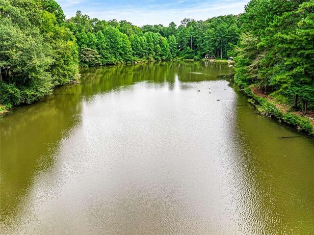 234 Shadow Lake SW Drive, Lilburn, GA 30047