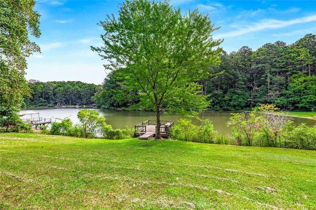 234 Shadow Lake SW Drive, Lilburn, GA 30047
