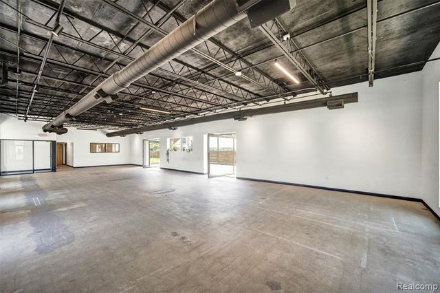 611 W Philadelphia Street, Detroit, MI 48202