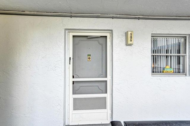 3060 HOLIDAY SPRINGS Boulevard 106, Margate, FL 33063