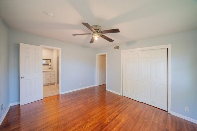726 Skylark Road, Pasadena, TX 77502
