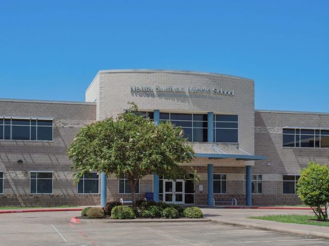 726 Skylark Road, Pasadena, TX 77502