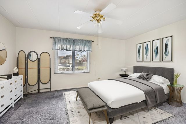 10831 S Keating Avenue 1SW, Oak Lawn, IL 60453