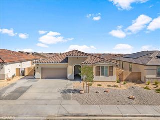 11952 Olivine Rd, Victorville, CA 92392