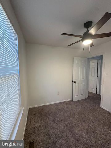 9136 BRAMBLE BUSH CT, Gaithersburg, MD 20879