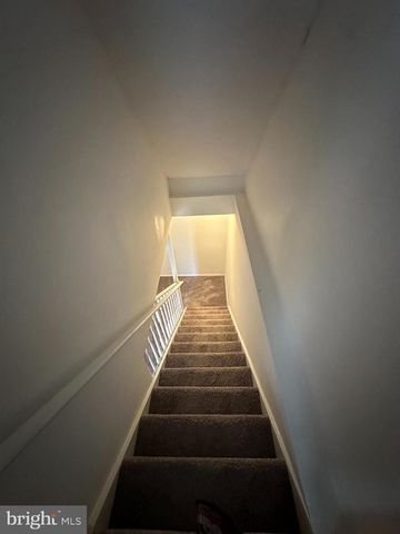 9136 BRAMBLE BUSH CT, Gaithersburg, MD 20879