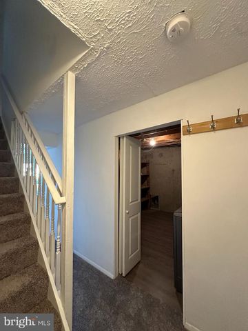 9136 BRAMBLE BUSH CT, Gaithersburg, MD 20879