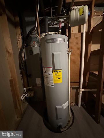 9136 BRAMBLE BUSH CT, Gaithersburg, MD 20879