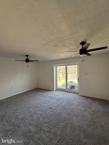 9136 BRAMBLE BUSH CT, Gaithersburg, MD 20879