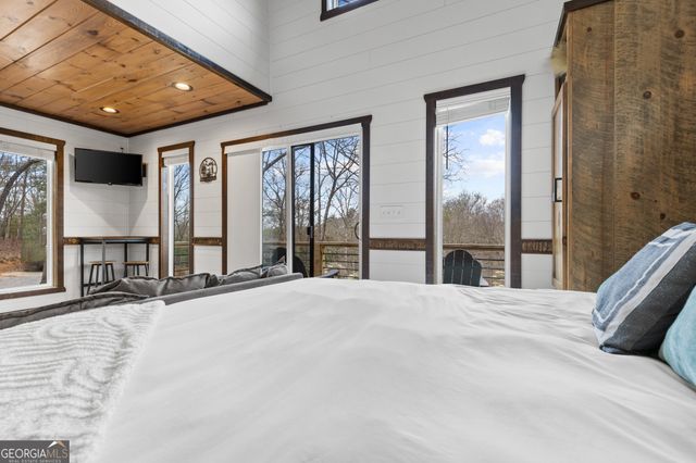 193 Garren Cove Road, Morganton, GA 30560