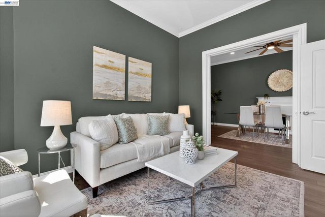 1813 Minturn St, Alameda, CA 94501