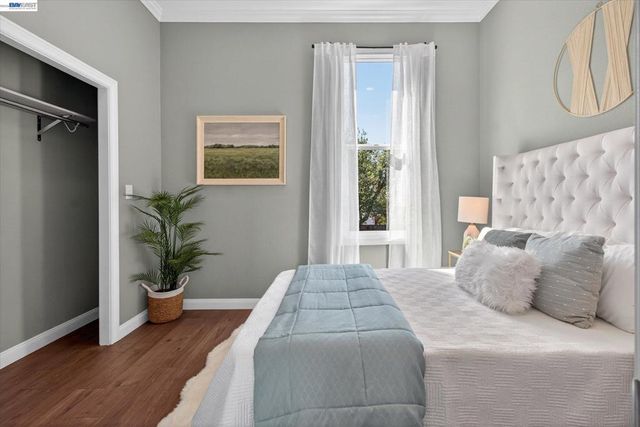 1813 Minturn St, Alameda, CA 94501