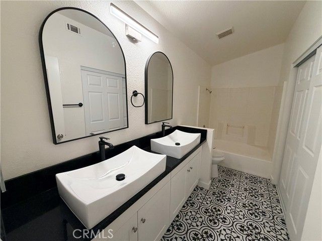 1187 E 223rd Street 14, Carson, CA 90745