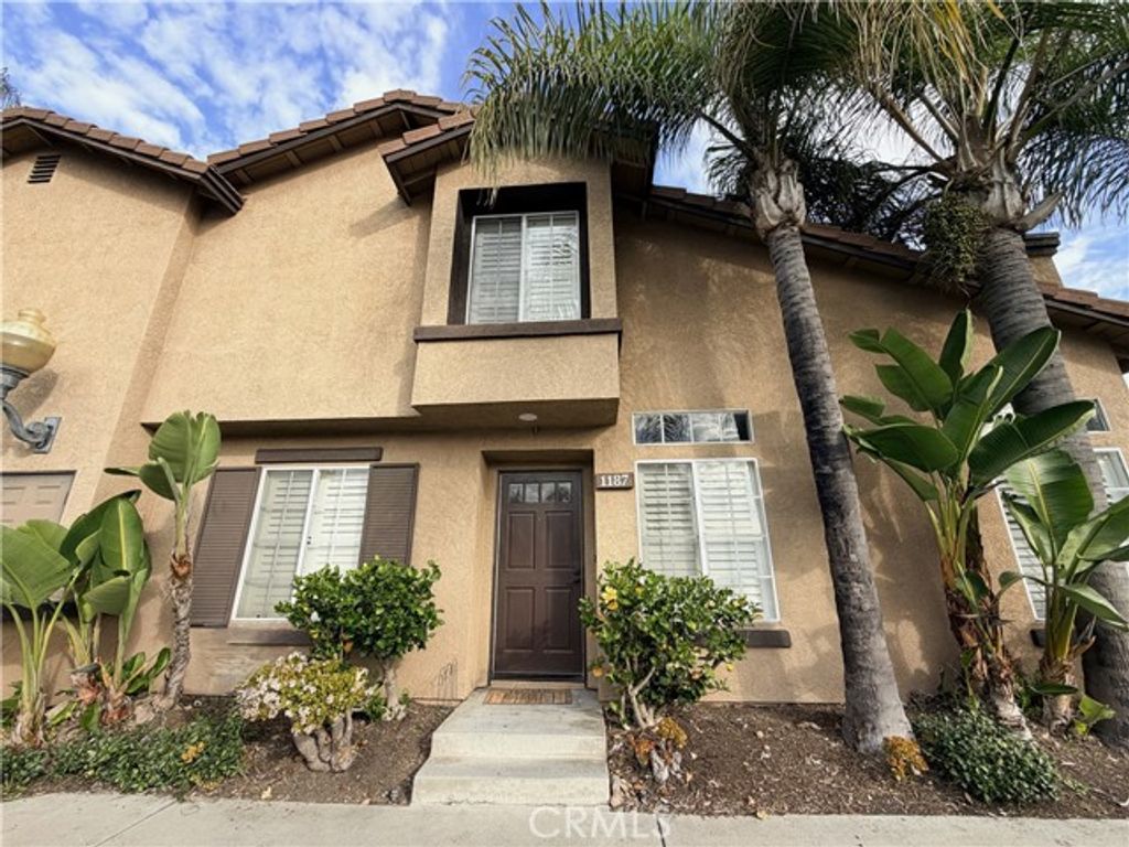 1187 E 223rd Street 14, Carson, CA 90745