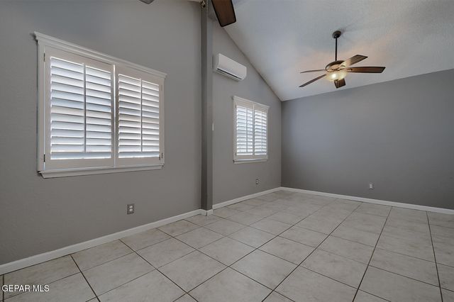 11729 ROGER CHAFFEE Lane, El Paso, TX 79936