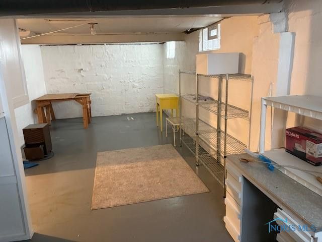 908 Coventry Avenue, Toledo, OH 43607