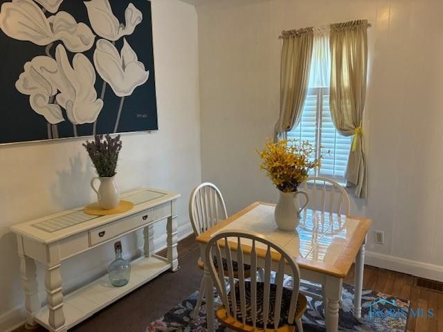 908 Coventry Avenue, Toledo, OH 43607