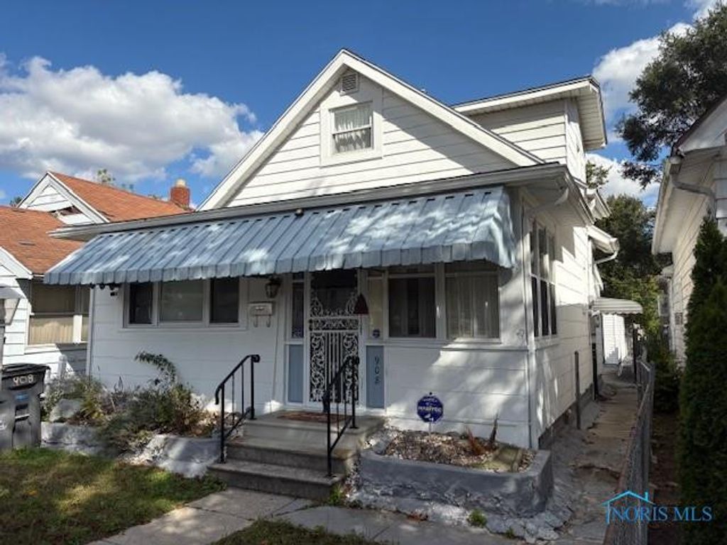 908 Coventry Avenue, Toledo, OH 43607