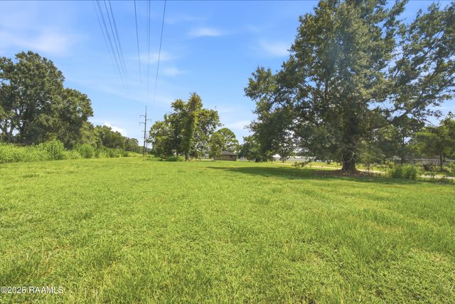 1102 Macho Grande Street, New Iberia, LA 70560