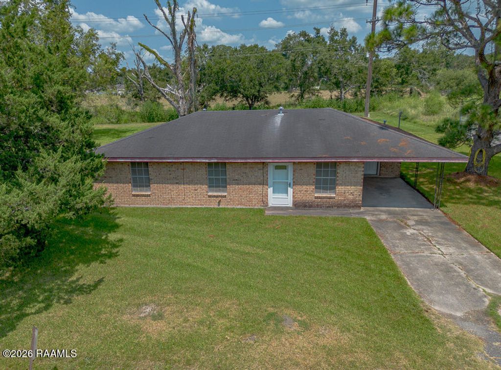 1102 Macho Grande Street, New Iberia, LA 70560