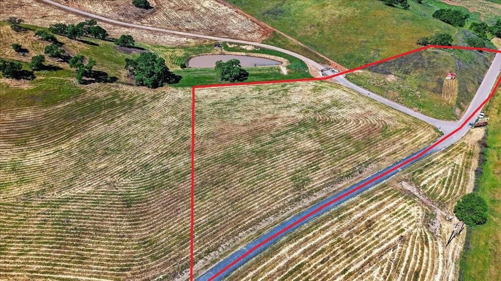 Image 2 of property listing at Pacheco Pass Hwy, Hollister, CA 95023