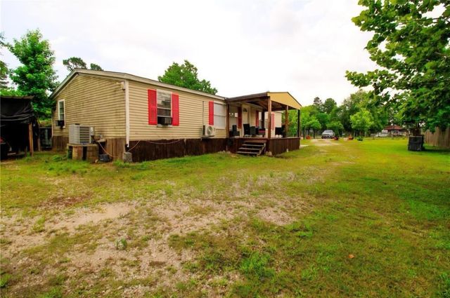 37 County Road 3479j, Cleveland, TX 77327