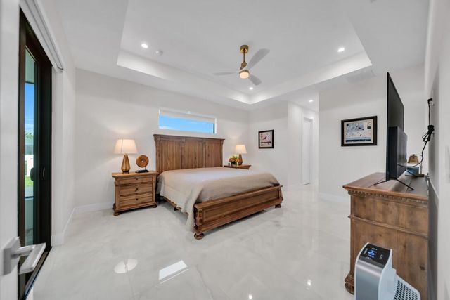 1735 SW 51ST Terrace, Cape Coral, FL 33914