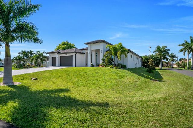 1735 SW 51ST Terrace, Cape Coral, FL 33914