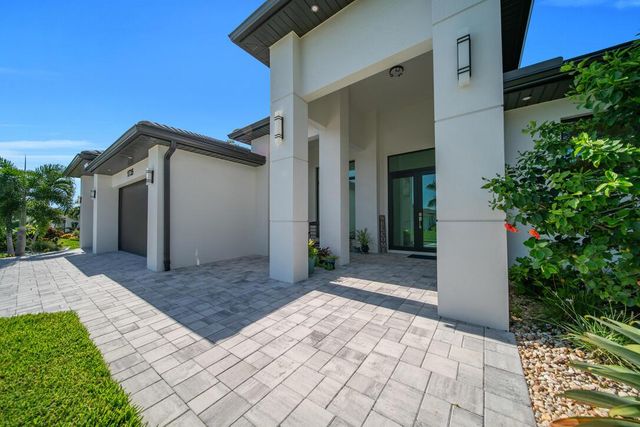 1735 SW 51ST Terrace, Cape Coral, FL 33914
