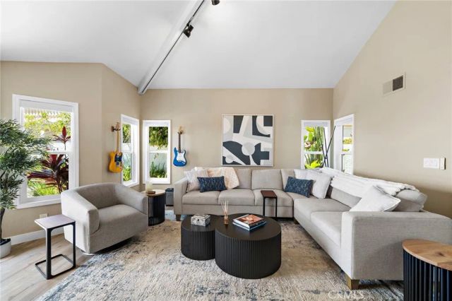 306 Via Colibri, San Clemente, CA 92672