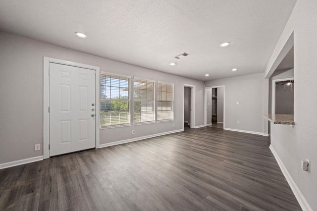 6138 Kenilwood Drive, Houston, TX 77033