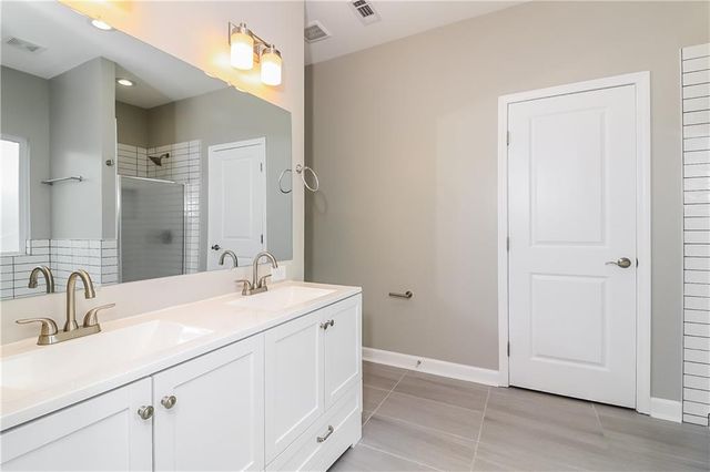 112 Cassidy Trail, Douglasville, GA 30134