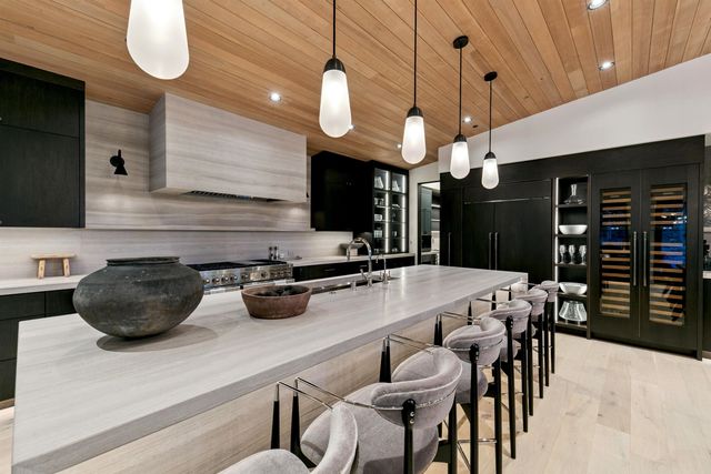 12232 Pete Alvertson Drive, Truckee, CA 96161