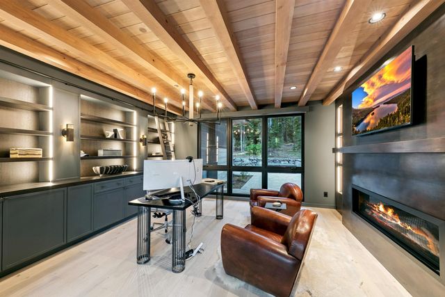 12232 Pete Alvertson Drive, Truckee, CA 96161