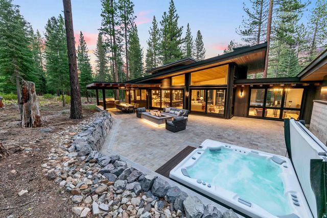 12232 Pete Alvertson Drive, Truckee, CA 96161