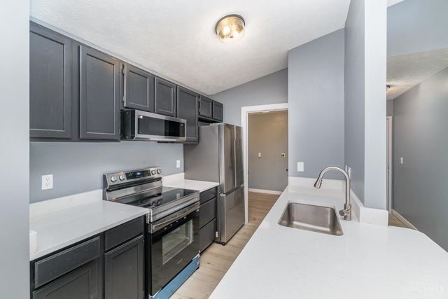 8480 Island Pines Place, Deerfield Twp., OH 45039