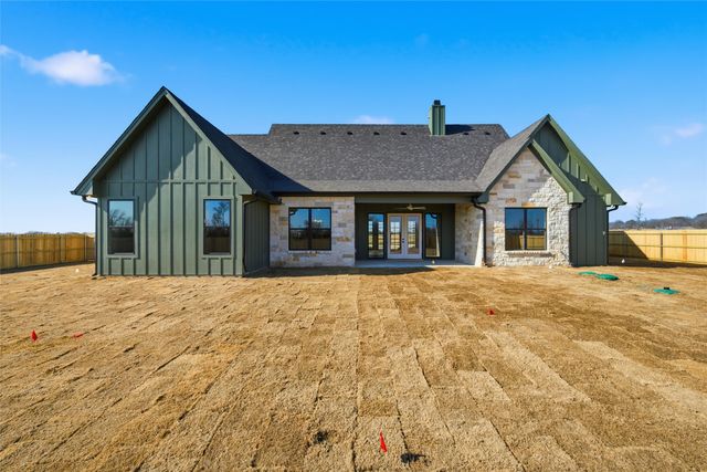 348 Lacek Mill Road, China Spring, TX 76633