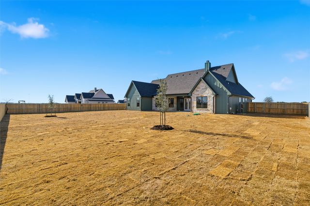 348 Lacek Mill Road, China Spring, TX 76633